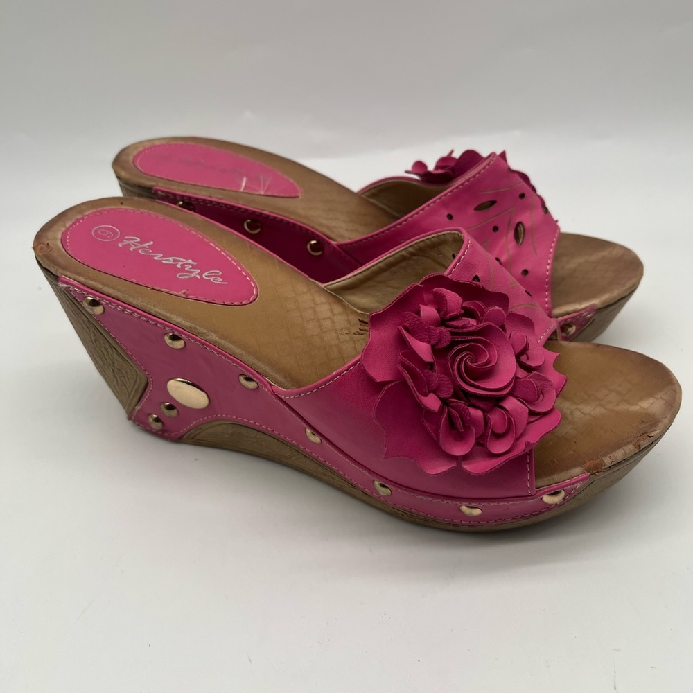 Herstyle Hot Pink Floral Wedge Sandals Women’s Sz 9 Slip On Platform Shoes